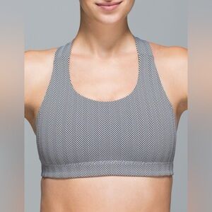 Lululemon Vuori Alo Yoga Women’s Bra Bralette Crop Tank Top Herringbone 6